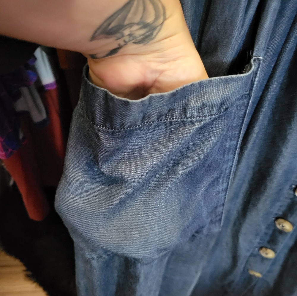 Urban Outfitters Chambray Midi Dress Med - Picture 7 of 7